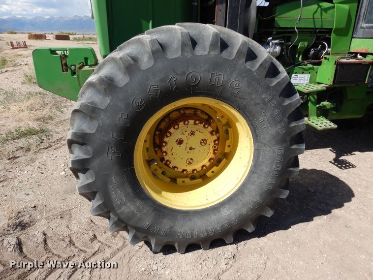 image for item DR1255 1985 John Deere 4850  MFWD tractor