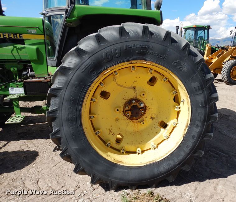 image for item DR1255 1985 John Deere 4850  MFWD tractor