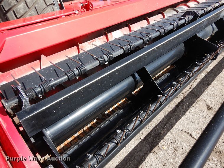 image for item DR1256 2016 Massey Ferguson WR9840  windrower