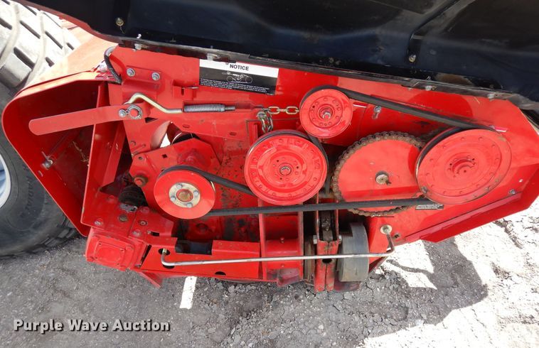 image for item DR1256 2016 Massey Ferguson WR9840  windrower