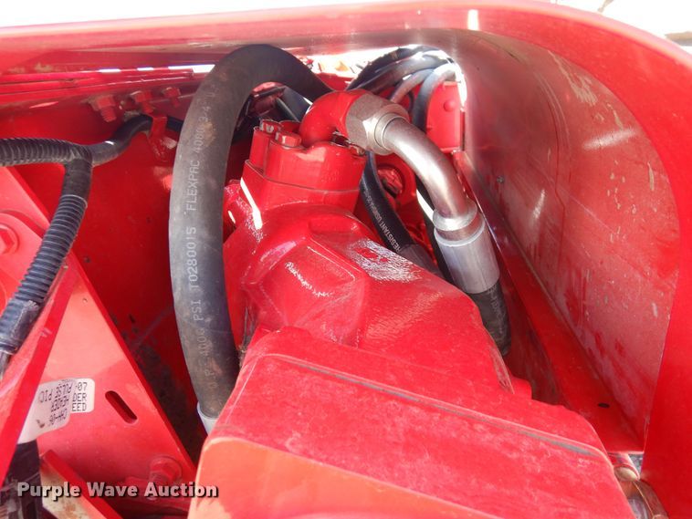 image for item DR1256 2016 Massey Ferguson WR9840  windrower