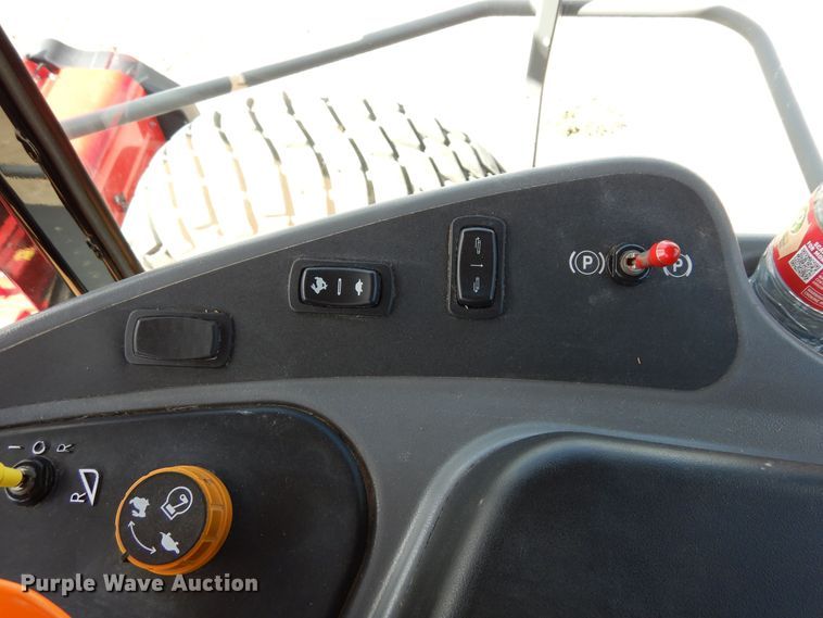image for item DR1256 2016 Massey Ferguson WR9840  windrower