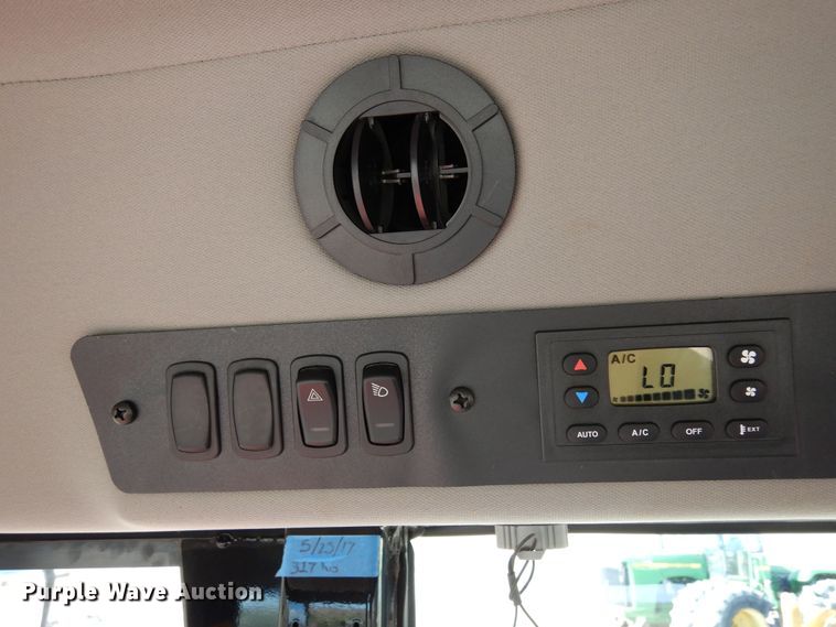 image for item DR1256 2016 Massey Ferguson WR9840  windrower