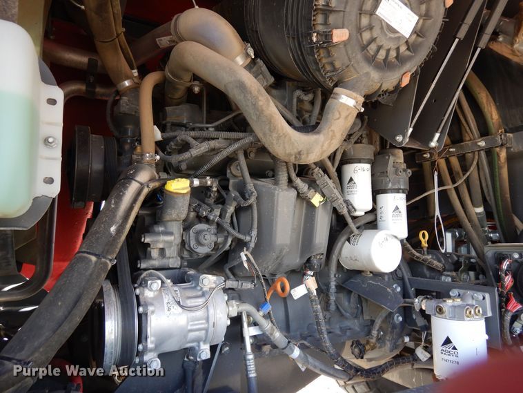 image for item DR1256 2016 Massey Ferguson WR9840  windrower