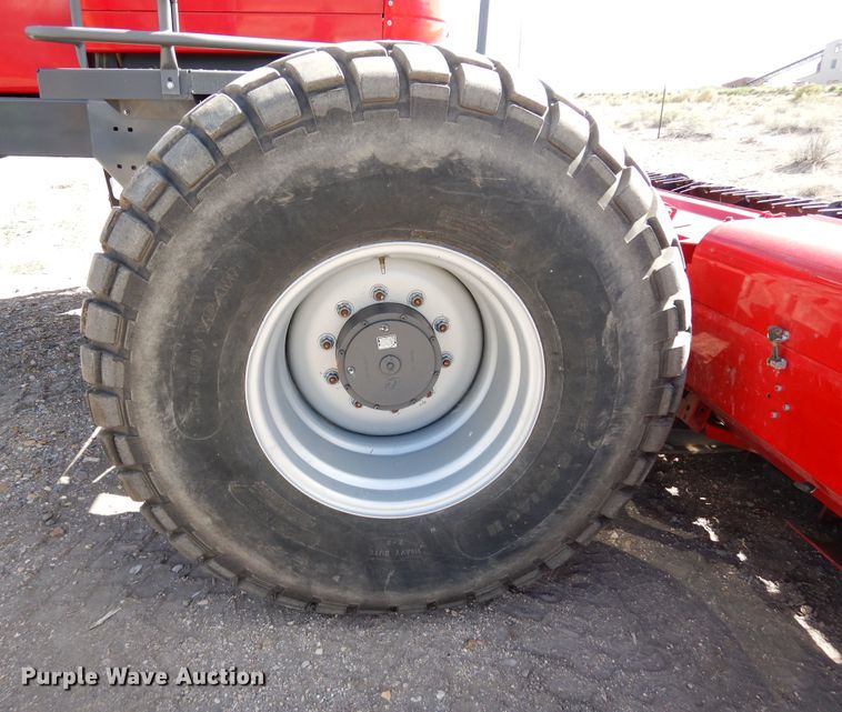 image for item DR1256 2016 Massey Ferguson WR9840  windrower