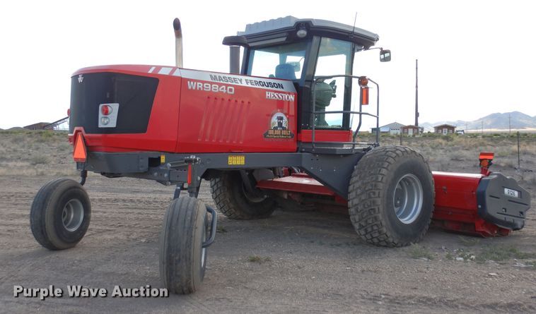 image for item DR1257 2016 Massey Ferguson WR9840  windrower