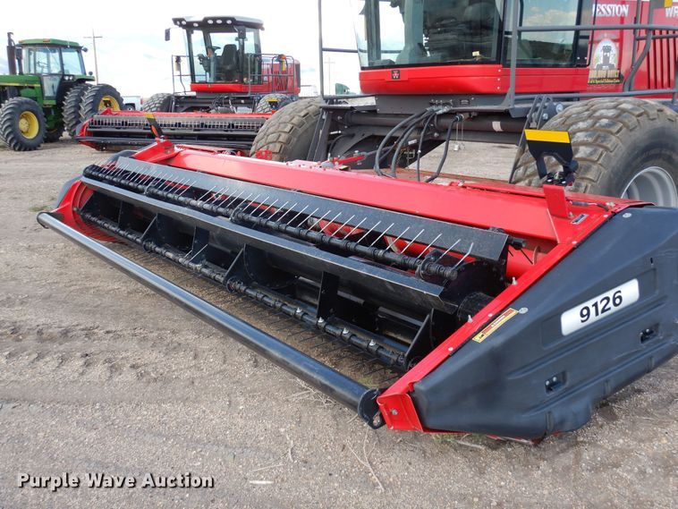 image for item DR1257 2016 Massey Ferguson WR9840  windrower