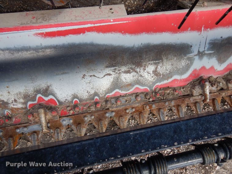 image for item DR1257 2016 Massey Ferguson WR9840  windrower