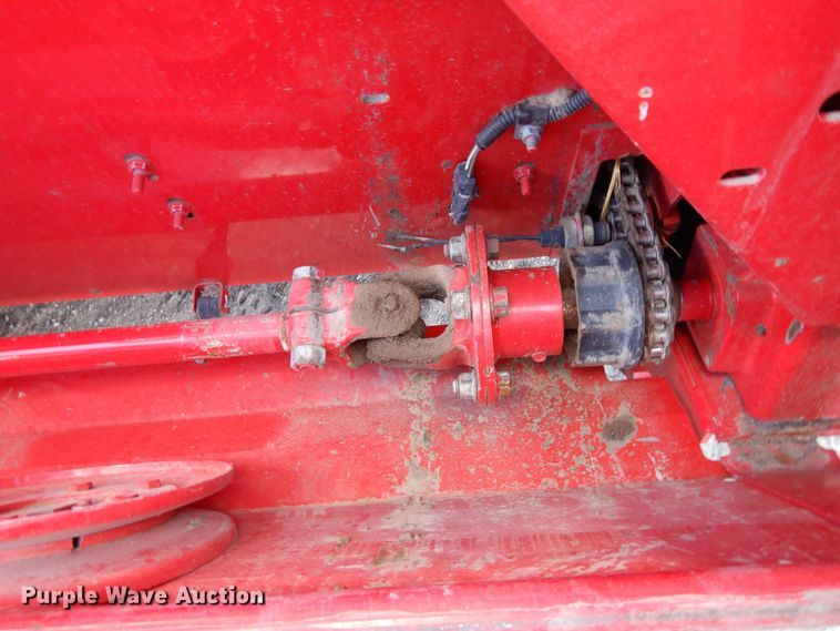 image for item DR1257 2016 Massey Ferguson WR9840  windrower