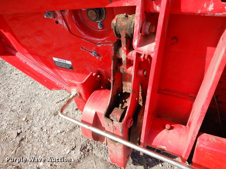 image for item DR1257 2016 Massey Ferguson WR9840  windrower