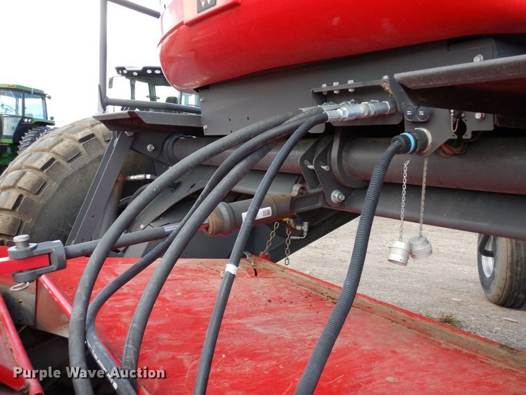 image for item DR1257 2016 Massey Ferguson WR9840  windrower