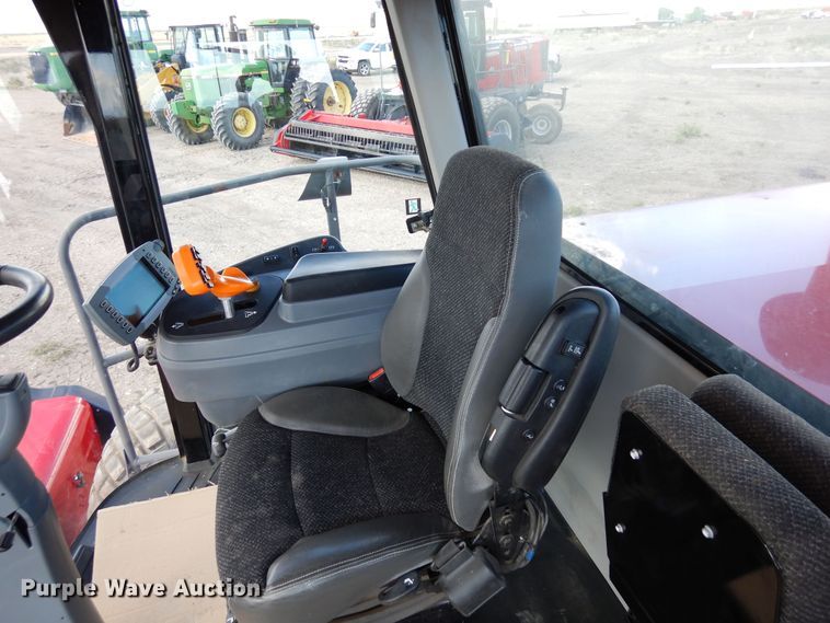 image for item DR1257 2016 Massey Ferguson WR9840  windrower