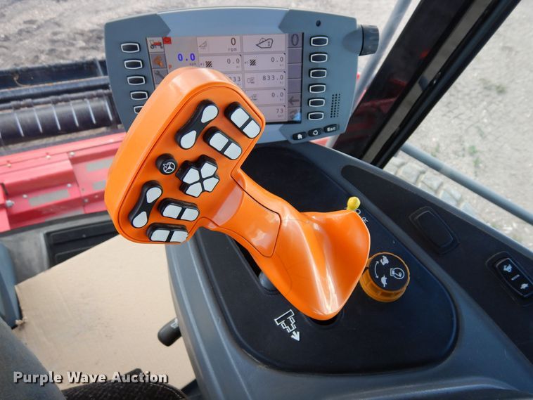 image for item DR1257 2016 Massey Ferguson WR9840  windrower