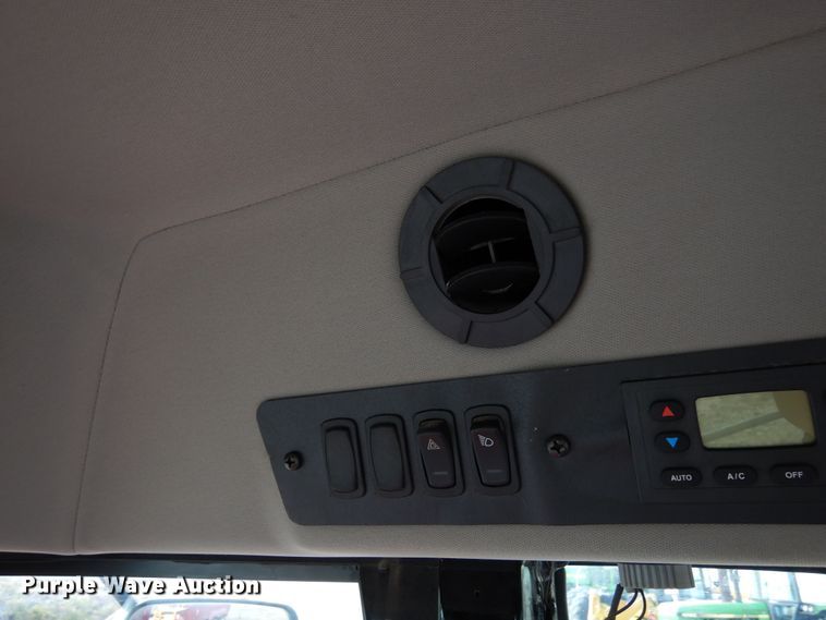 image for item DR1257 2016 Massey Ferguson WR9840  windrower