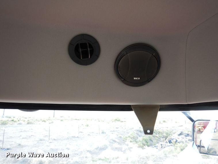 image for item DR1257 2016 Massey Ferguson WR9840  windrower