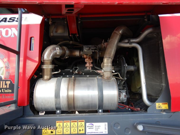 image for item DR1257 2016 Massey Ferguson WR9840  windrower