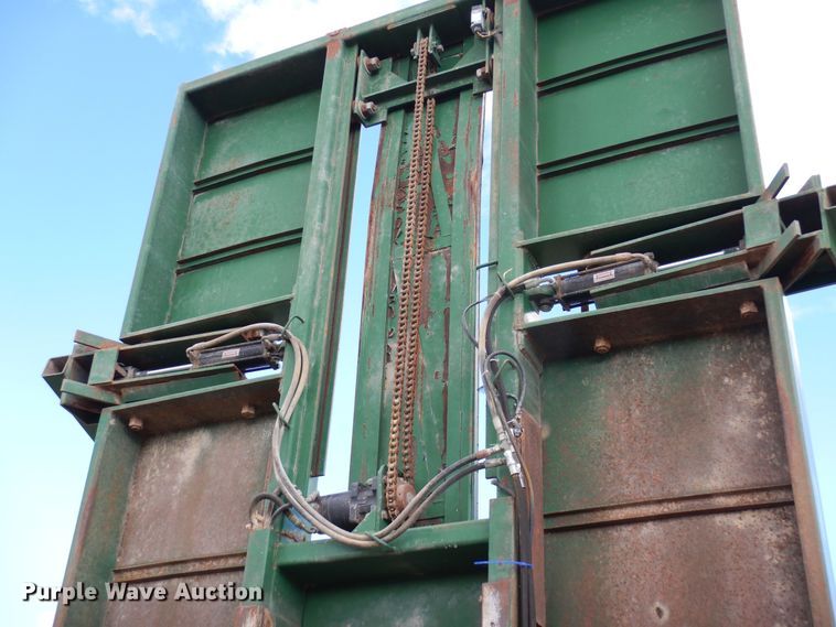 image for item DR1260 White GMC  bale stacker