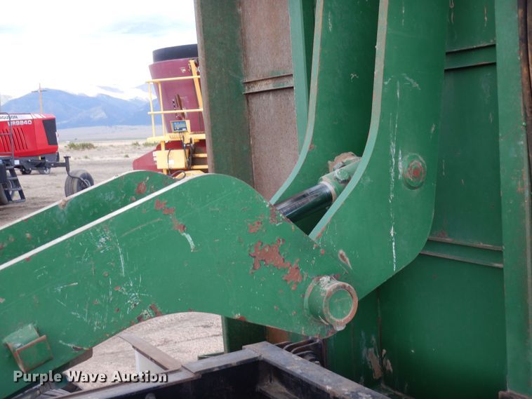 image for item DR1260 White GMC  bale stacker