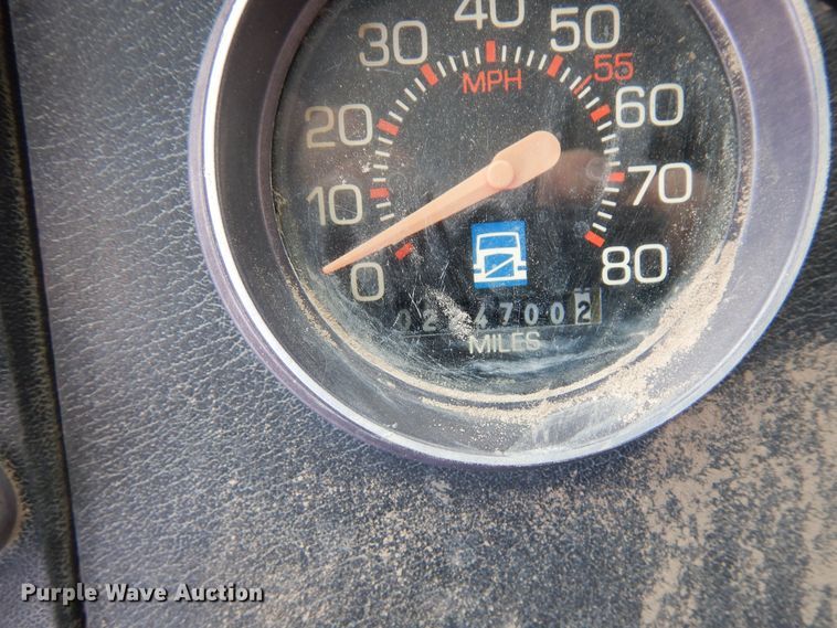 image for item DR1260 White GMC  bale stacker