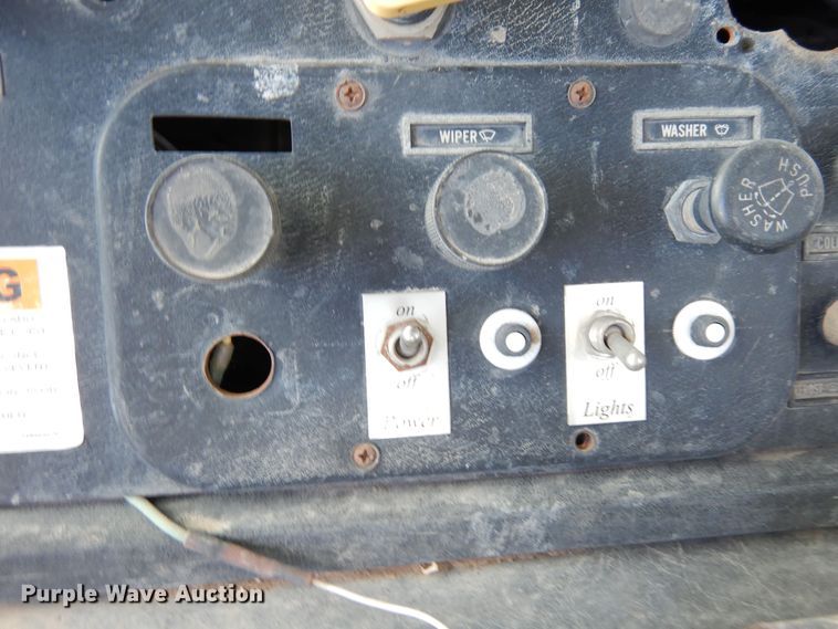 image for item DR1260 White GMC  bale stacker