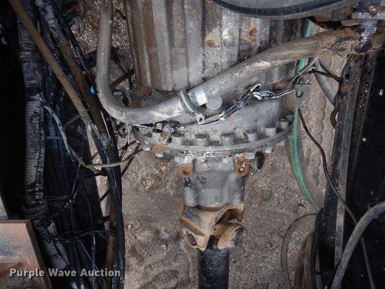 image for item DR1260 White GMC  bale stacker