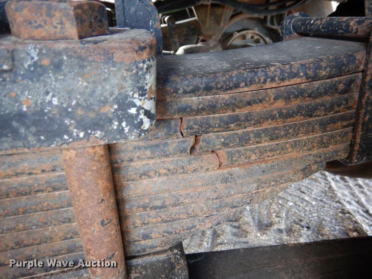 image for item DR1260 White GMC  bale stacker