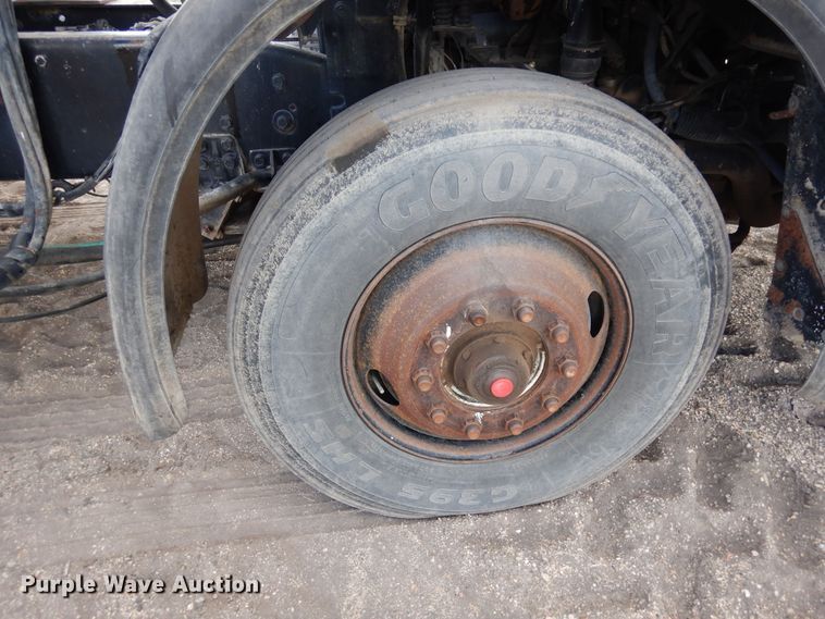 image for item DR1260 White GMC  bale stacker