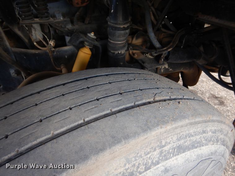 image for item DR1260 White GMC  bale stacker