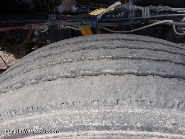 image for item DR1260 White GMC  bale stacker