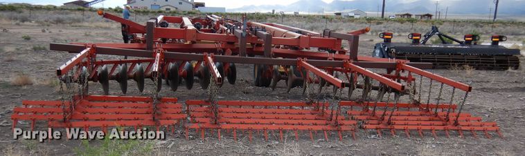 image for item DR1262 Krause Landbuilder 4887  disk ripper