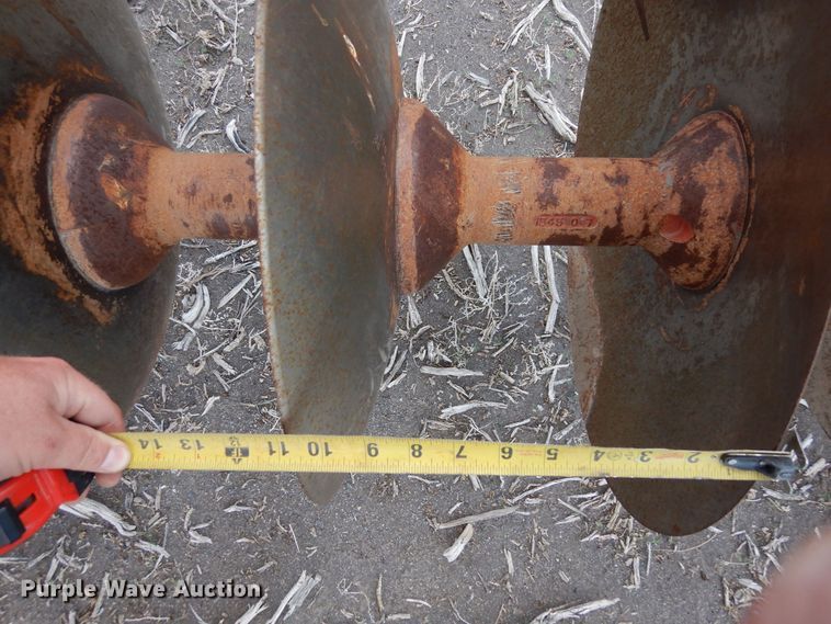 image for item DR1262 Krause Landbuilder 4887  disk ripper