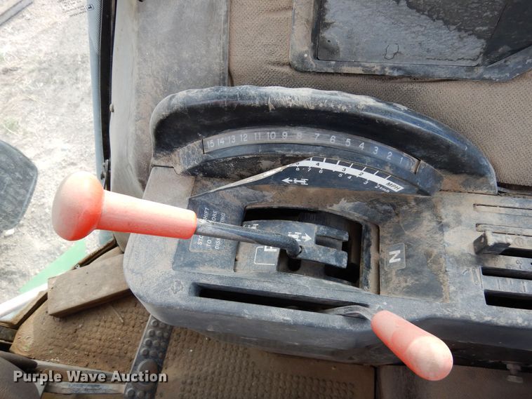 image for item DR1265 1994 John Deere 4960  MFWD tractor