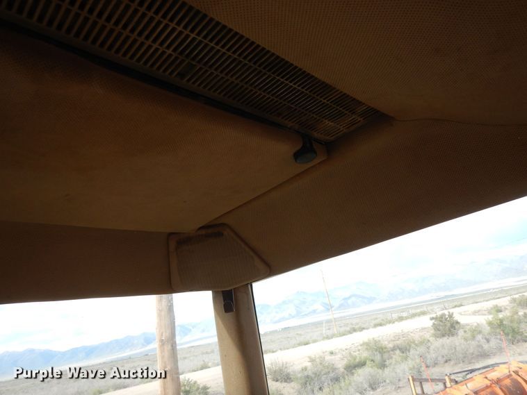 image for item DR1265 1994 John Deere 4960  MFWD tractor