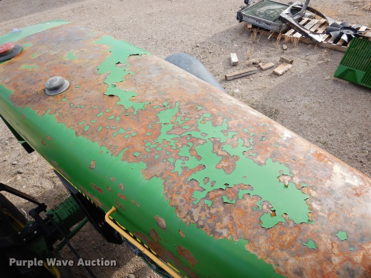 image for item DR1265 1994 John Deere 4960  MFWD tractor