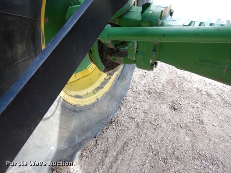 image for item DR1265 1994 John Deere 4960  MFWD tractor