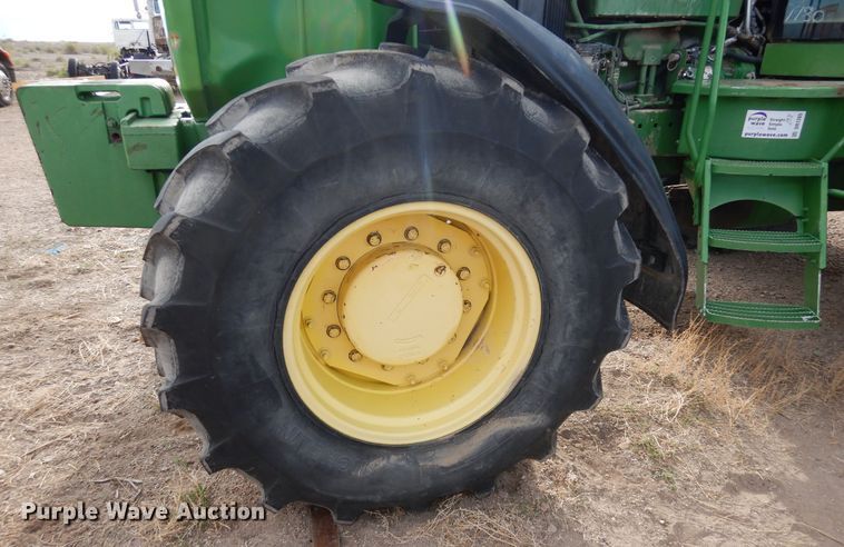 image for item DR1265 1994 John Deere 4960  MFWD tractor