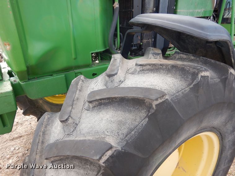 image for item DR1265 1994 John Deere 4960  MFWD tractor