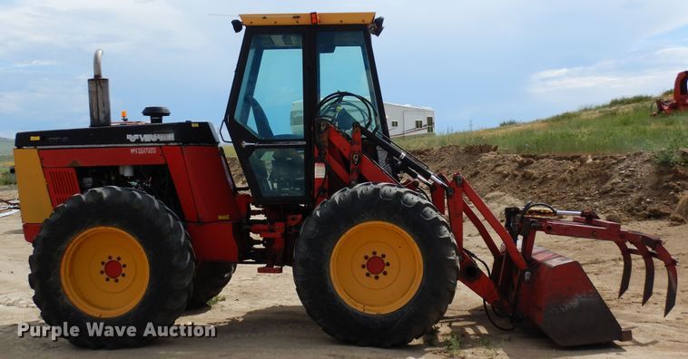 image for item DR1272 1985 Versatile 256 bi-directional tractor