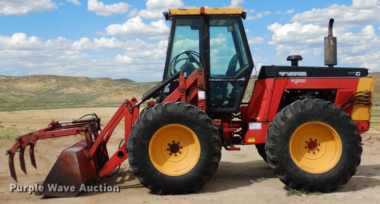 image for item DR1272 1985 Versatile 256 bi-directional tractor