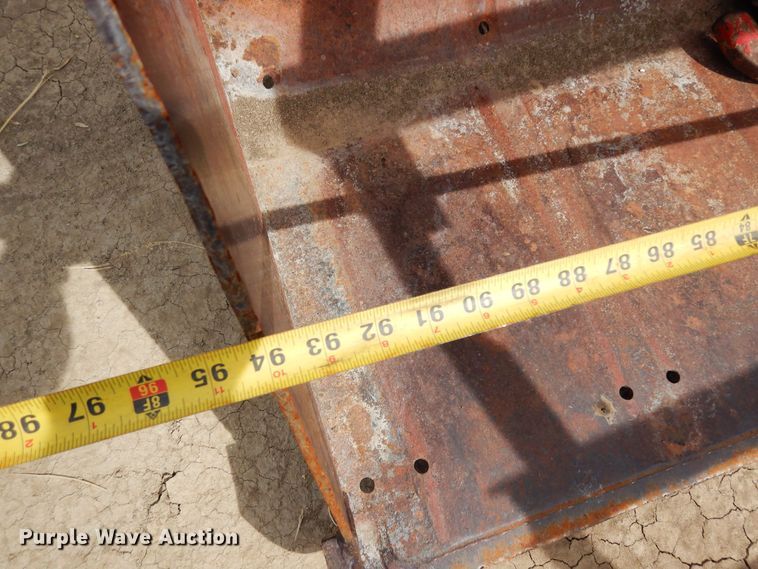 image for item DR1272 1985 Versatile 256 bi-directional tractor