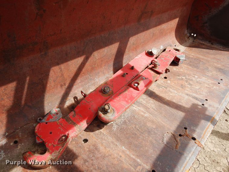 image for item DR1272 1985 Versatile 256 bi-directional tractor