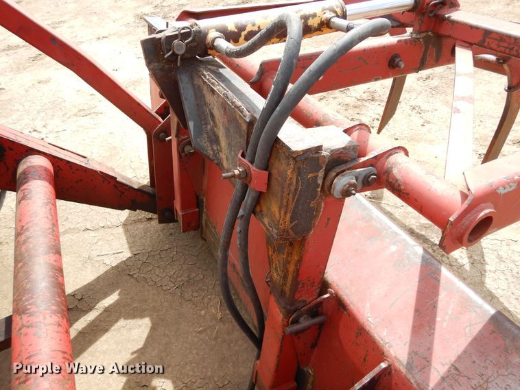 image for item DR1272 1985 Versatile 256 bi-directional tractor