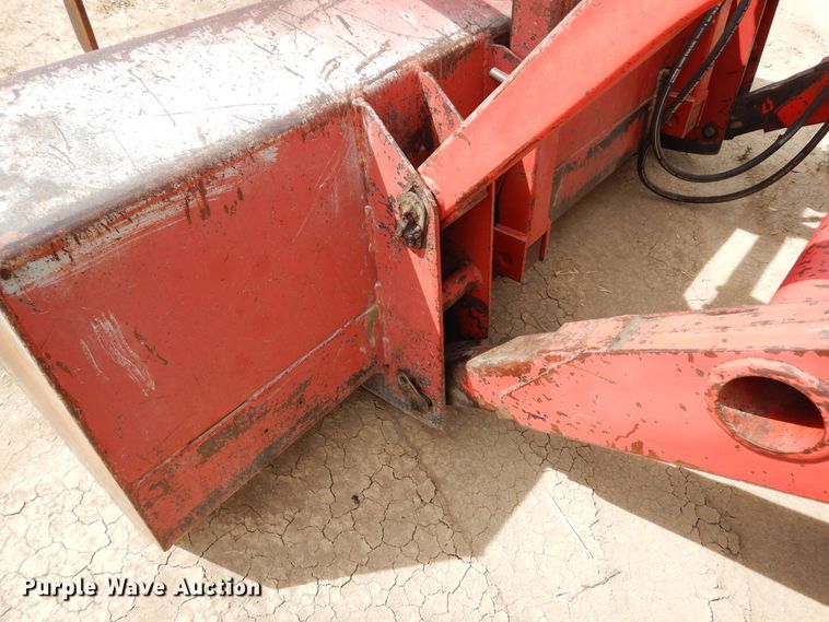 image for item DR1272 1985 Versatile 256 bi-directional tractor