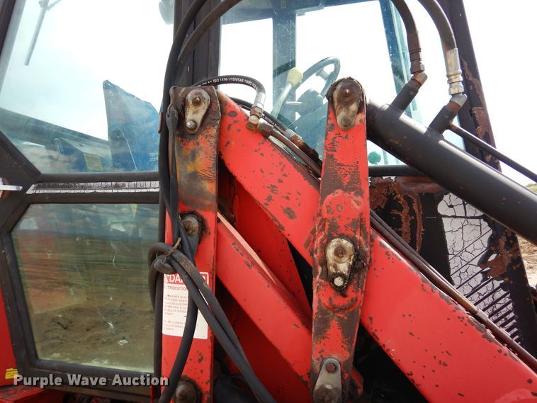 image for item DR1272 1985 Versatile 256 bi-directional tractor