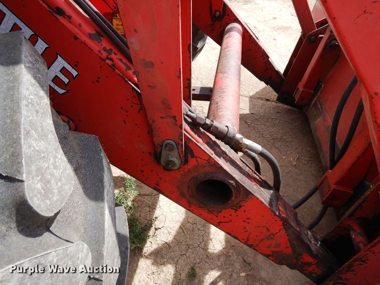 image for item DR1272 1985 Versatile 256 bi-directional tractor