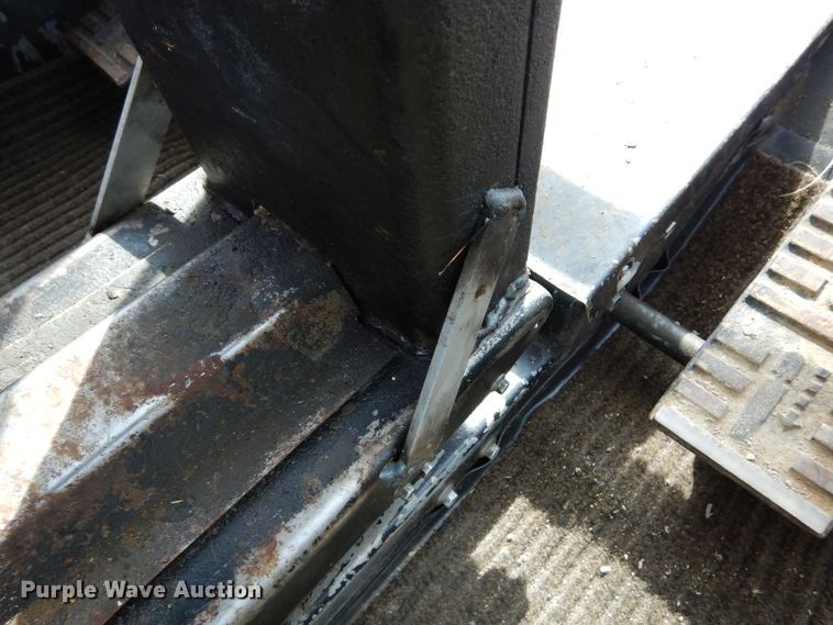 image for item DR1272 1985 Versatile 256 bi-directional tractor