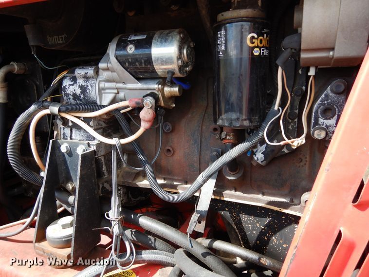 image for item DR1272 1985 Versatile 256 bi-directional tractor