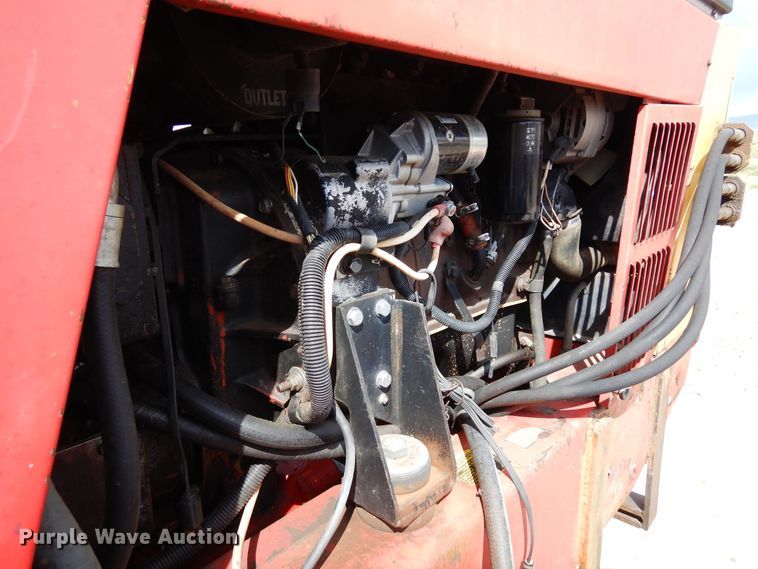 image for item DR1272 1985 Versatile 256 bi-directional tractor