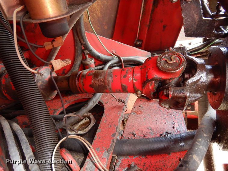 image for item DR1272 1985 Versatile 256 bi-directional tractor