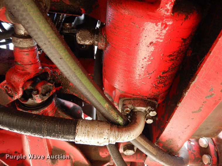 image for item DR1272 1985 Versatile 256 bi-directional tractor